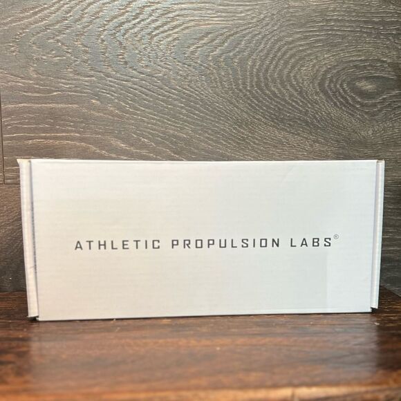 APL Big Logo TechLoom Slide Sandal in White/Impulse Red/Blue Haze.🤍💙 Size 5. N - Picture 13 of 16